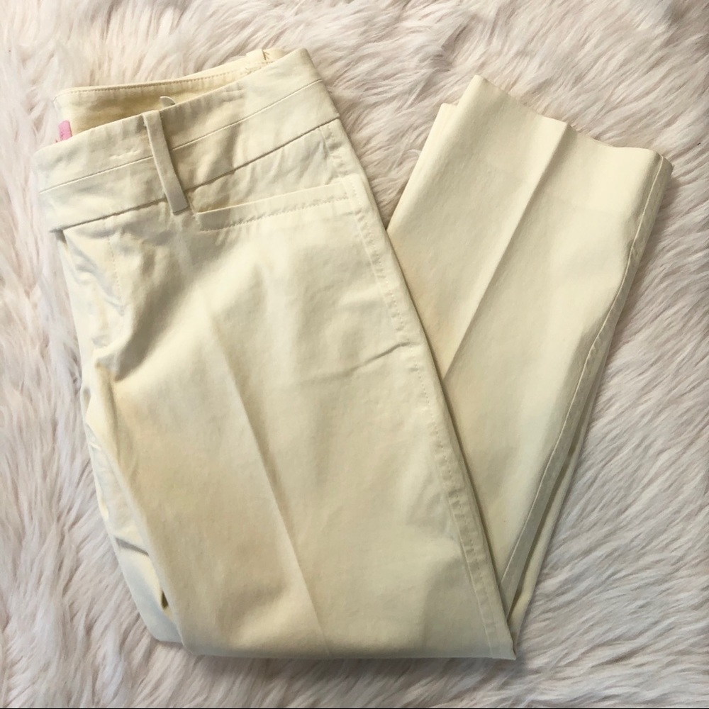 Lilly Pulitzer White Crop Capris